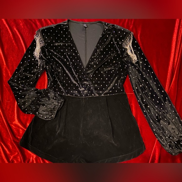 SHEIN Velvet Romper - Picture 1 of 2
